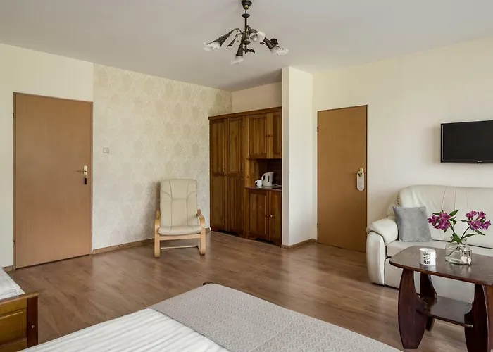 Jawor בית אירוח