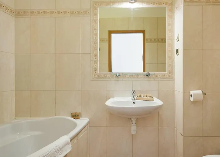 Jawor Quarto em Acomodações Particulares